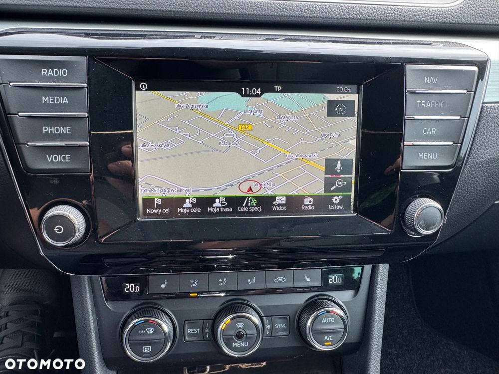Skoda Superb 2.0 TDI DSG Ambition - 31