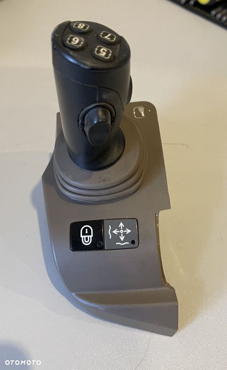 JOHN DEERE RE 566768-joystick 5-funkcyjny/John Deere 6110R/6130R/6215R/7230R - 1