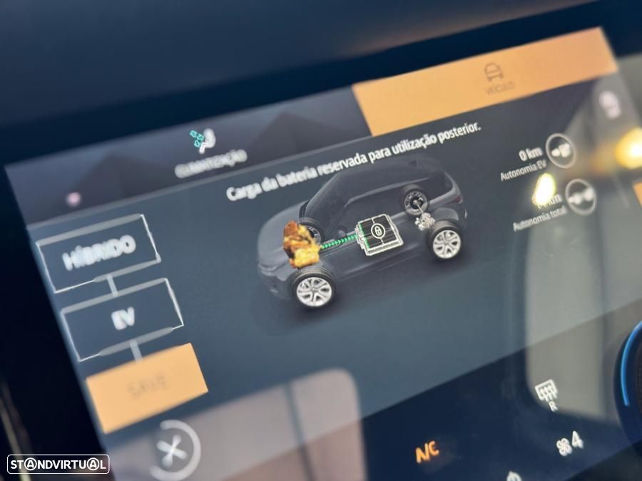 Land Rover Range Rover Evoque P300e R-Dynamic - 43