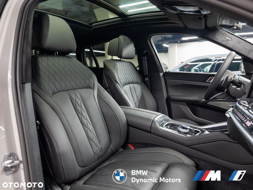 BMW X6 xDrive40i M Sport - 23