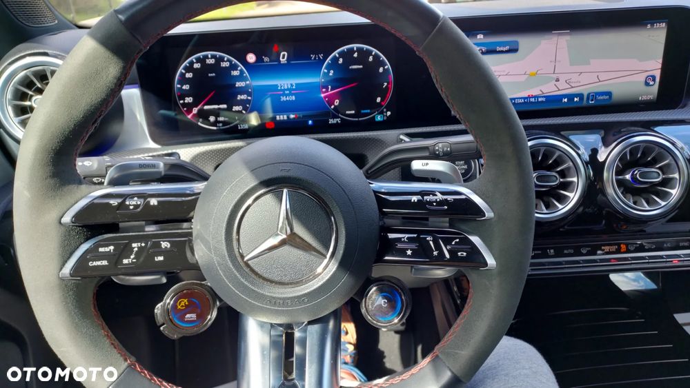 Mercedes-Benz Klasa A AMG 35 4Matic AMG Speedshift DCT 7G - 12