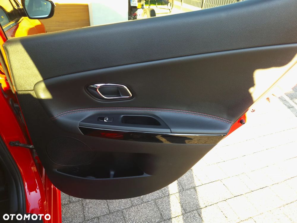 Kia Ceed 1.6 T-GDI GT-Challenge - 30