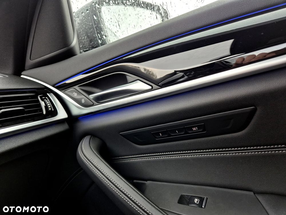 BMW Seria 5 - 18