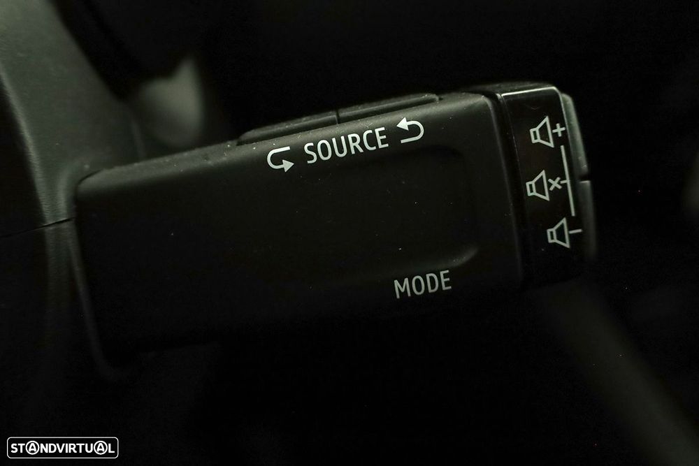 Renault Captur 1.0 TCe Techno Bi-Fuel - 19