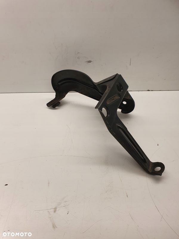 MOCOWANIE INTERCOOLERA LEWE AUDI A6 C6 4F0145813F - 1