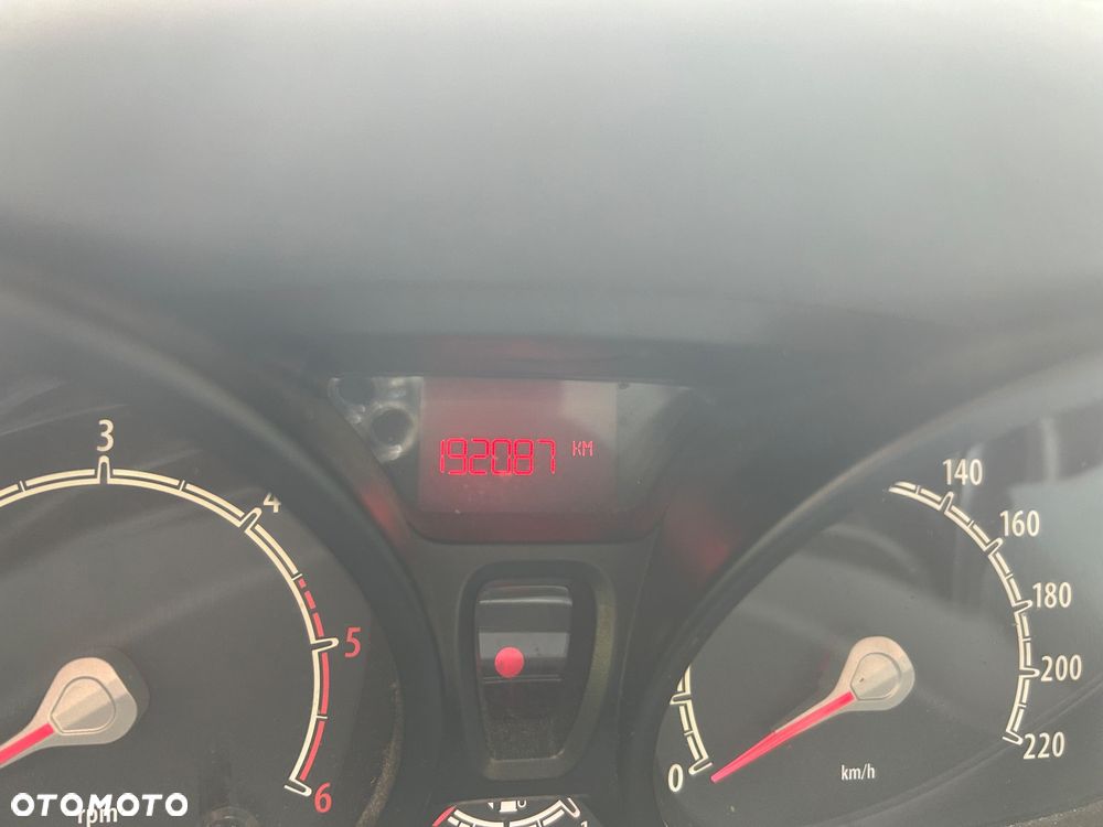 Ford Fiesta 1.4 TDCi Trend - 6