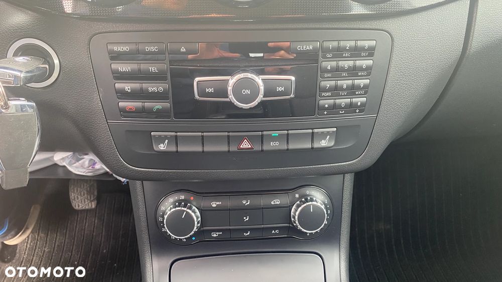 Mercedes-Benz Klasa B 180 BlueEFFICIENCY Edition - 14