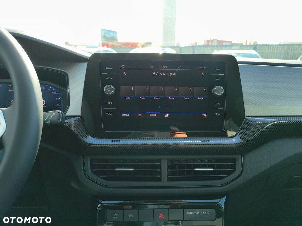 Volkswagen T-Cross - 16