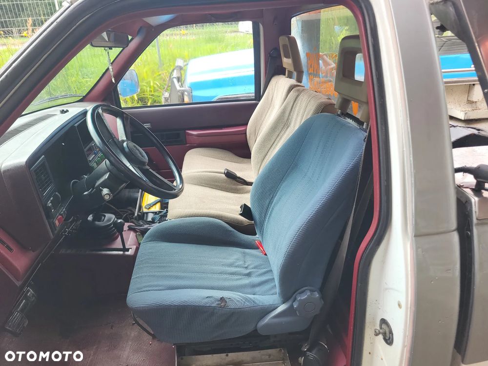 Chevrolet Silverado - 4