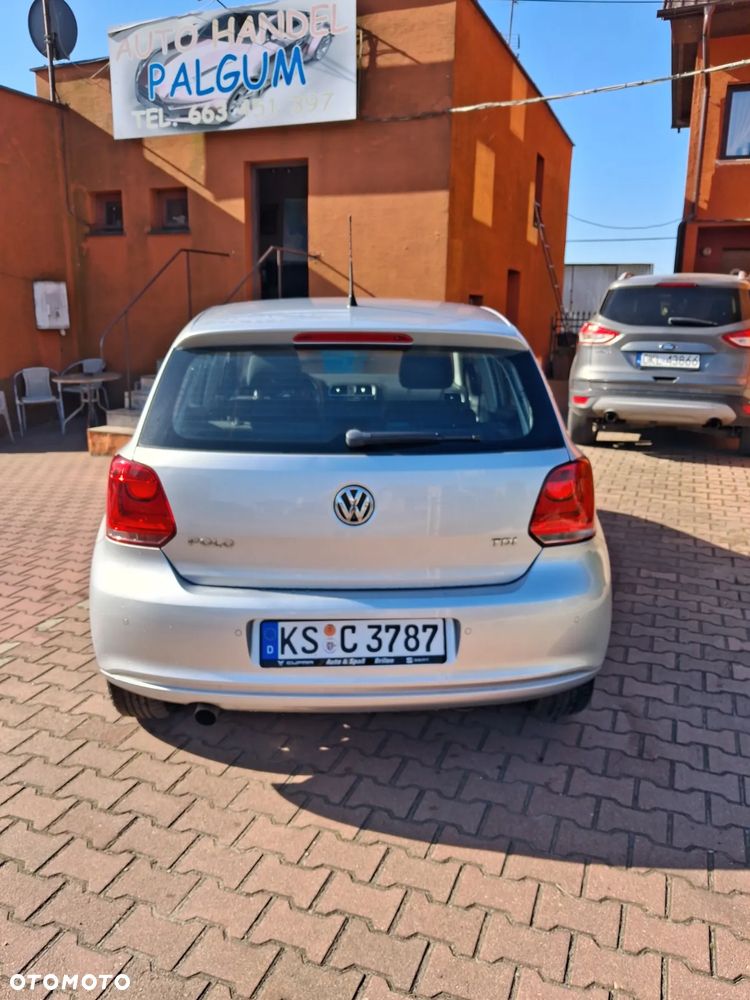 Volkswagen Polo - 2