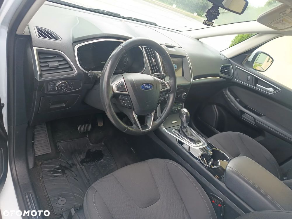 Ford S-Max 2.0 TDCi Titanium PowerShift - 7