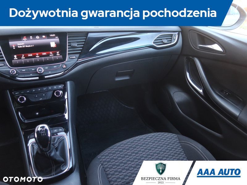 Opel Astra - 10