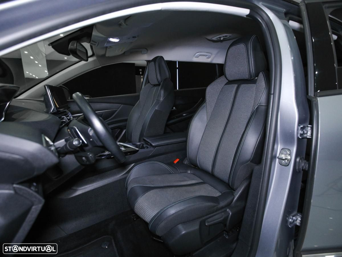 Peugeot 5008 1.5 BlueHDi Allure EAT8 - 7