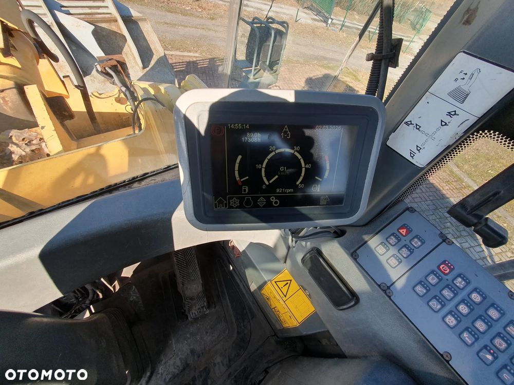 Liebherr L576 2plus2 - 8