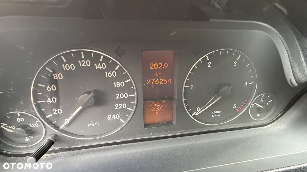 Mercedes-Benz Klasa A 160 CDI Elegance - 18