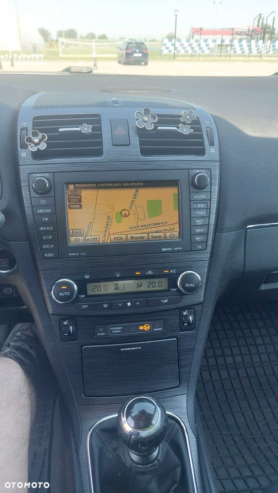 Toyota Avensis - 7