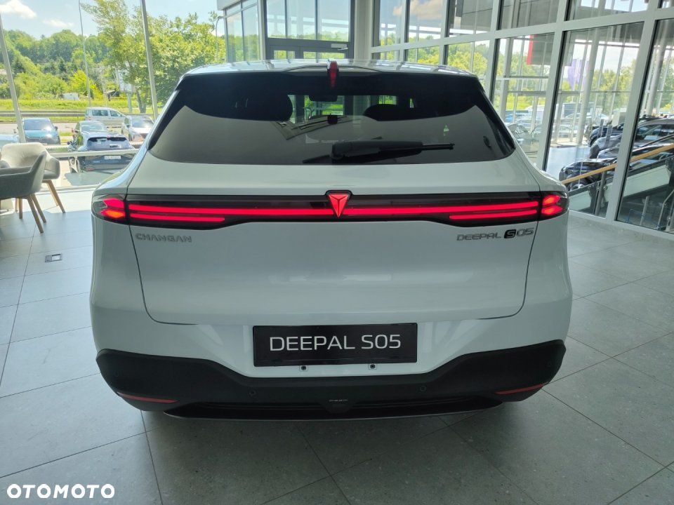 Changan Deepal S05 - 5