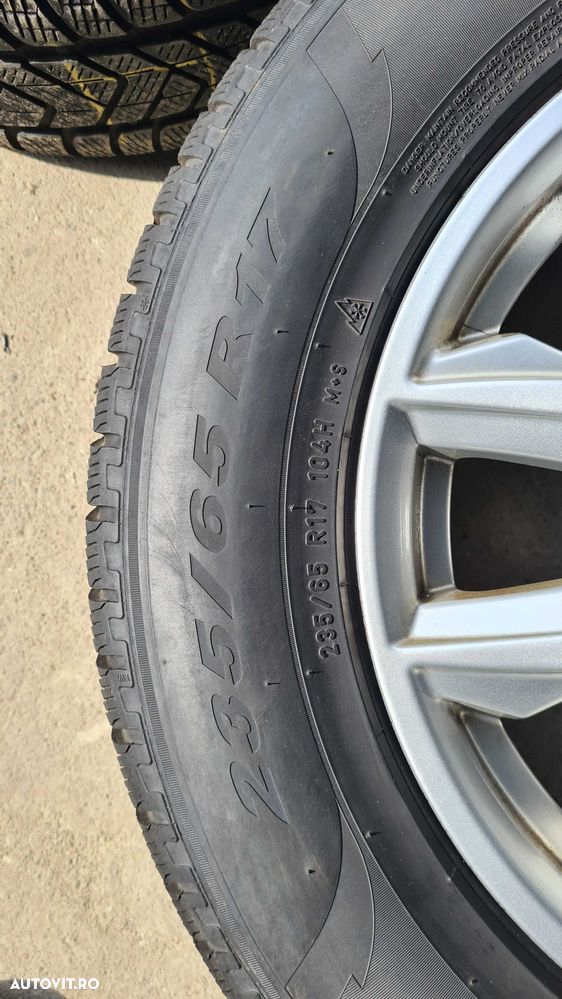 Roti/Jante Audi Q5 (FY) 2017-2025 | Pirelli 235/65 R17 DOT:2424 - 7