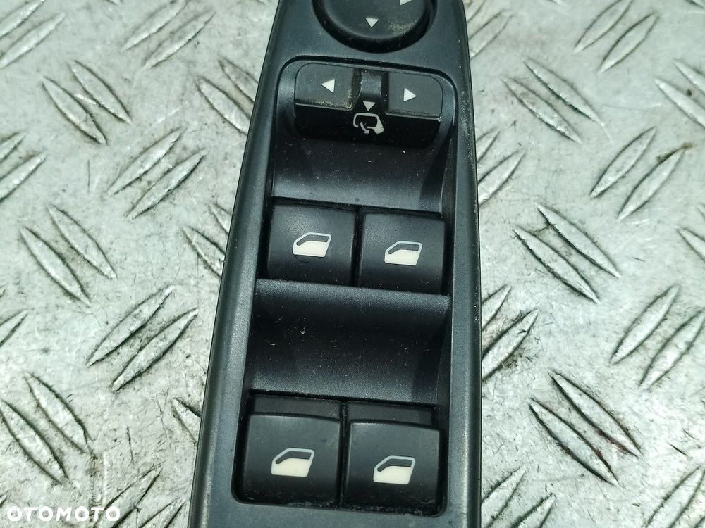 PANEL STEROWANIA SZYB I LUSTEREK C4 GRAND PICASSO - 1