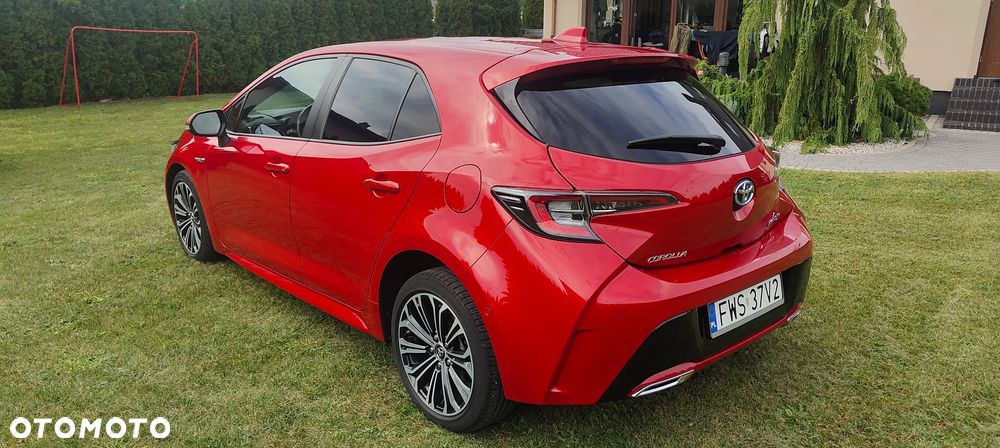 Toyota Corolla 2.0 Hybrid Executive - 6