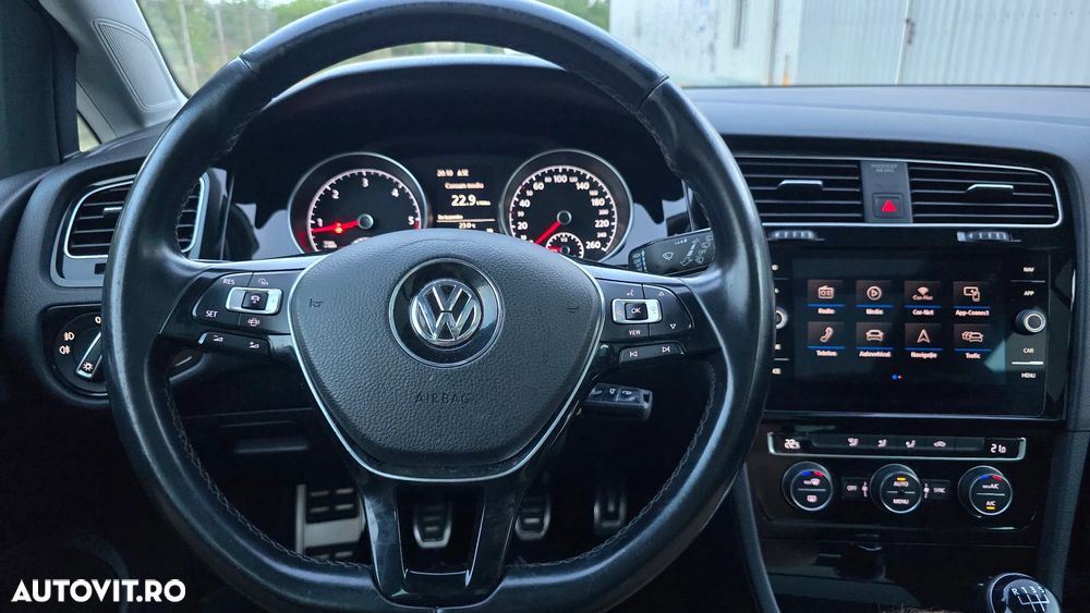 Volkswagen Golf Variant 1.6 TDI SCR IQ.DRIVE - 29