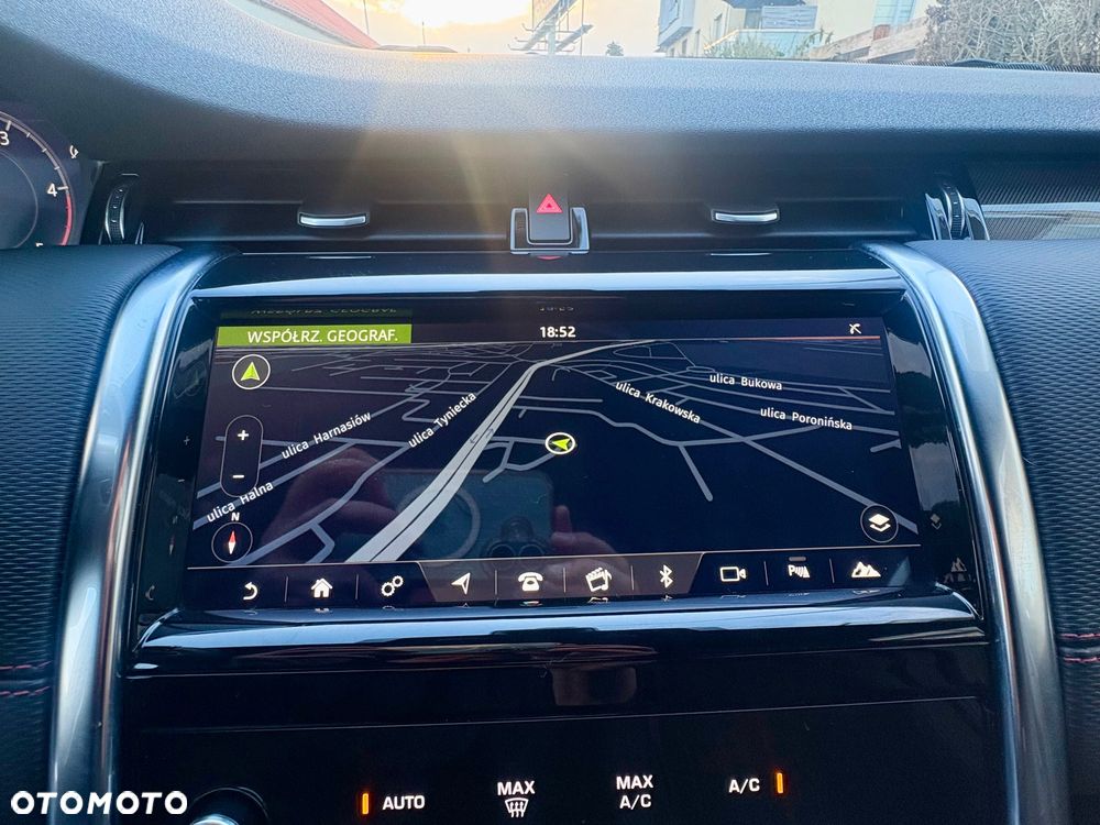 Land Rover Discovery Sport 2.0 D180 R-Dynamic - 40