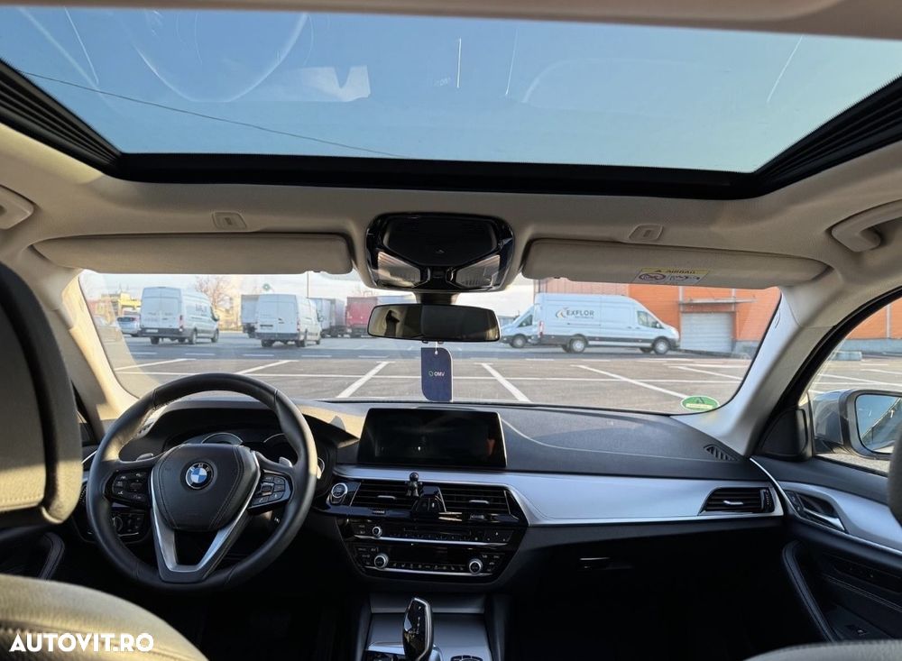 BMW Seria 5 530d xDrive AT - 6