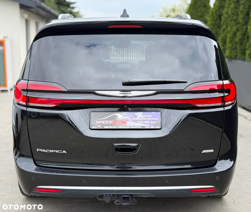 Chrysler Pacifica - 9