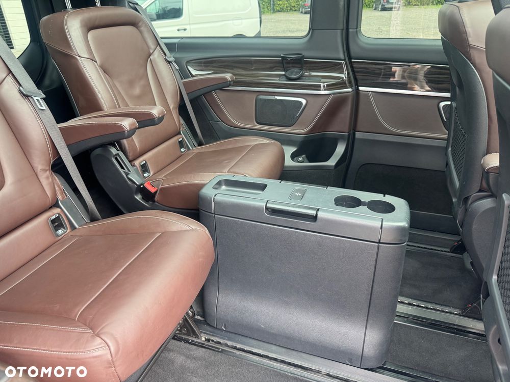 Mercedes-Benz Klasa V 250 (BlueTEC) d lang 7G-TRONIC Avantgarde Edition - 28