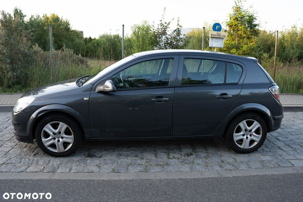 Opel Astra 1.7 CDTI Enjoy - 4