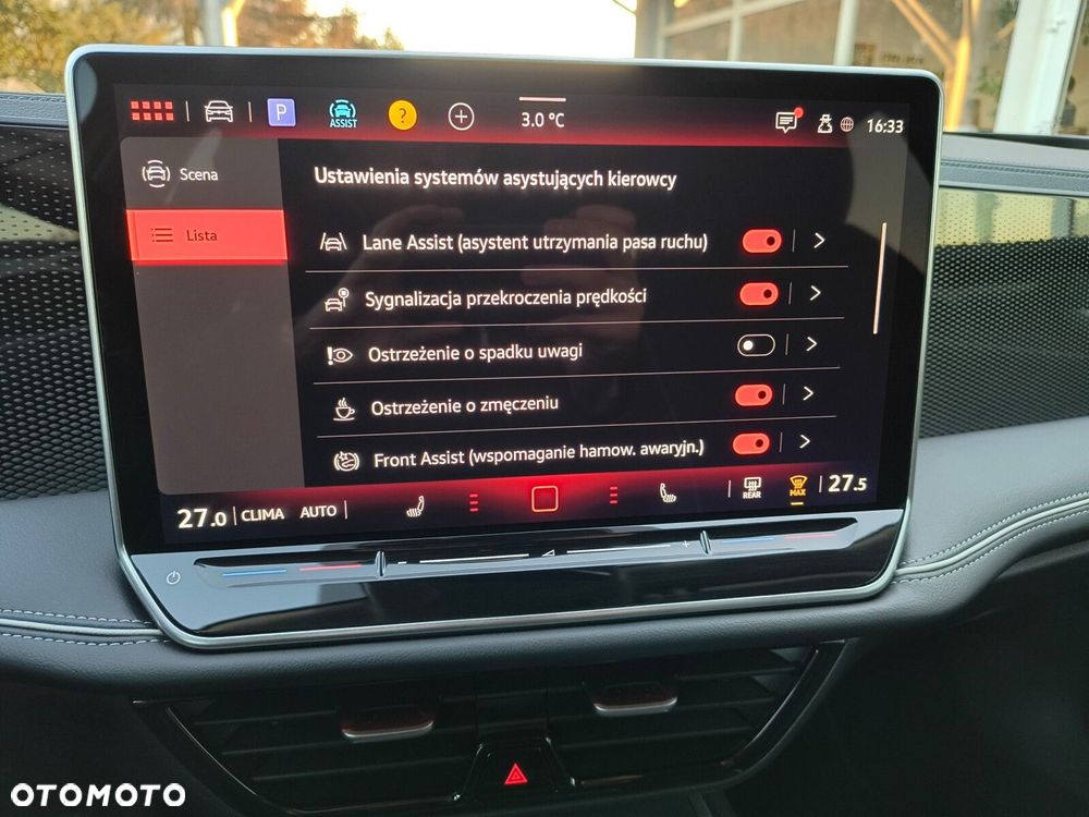 Volkswagen Passat - 31