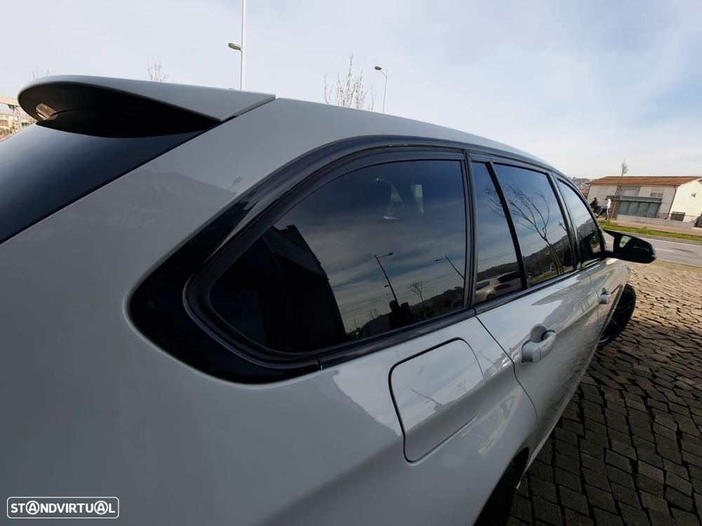 BMW 320 d Touring Pack M - 15