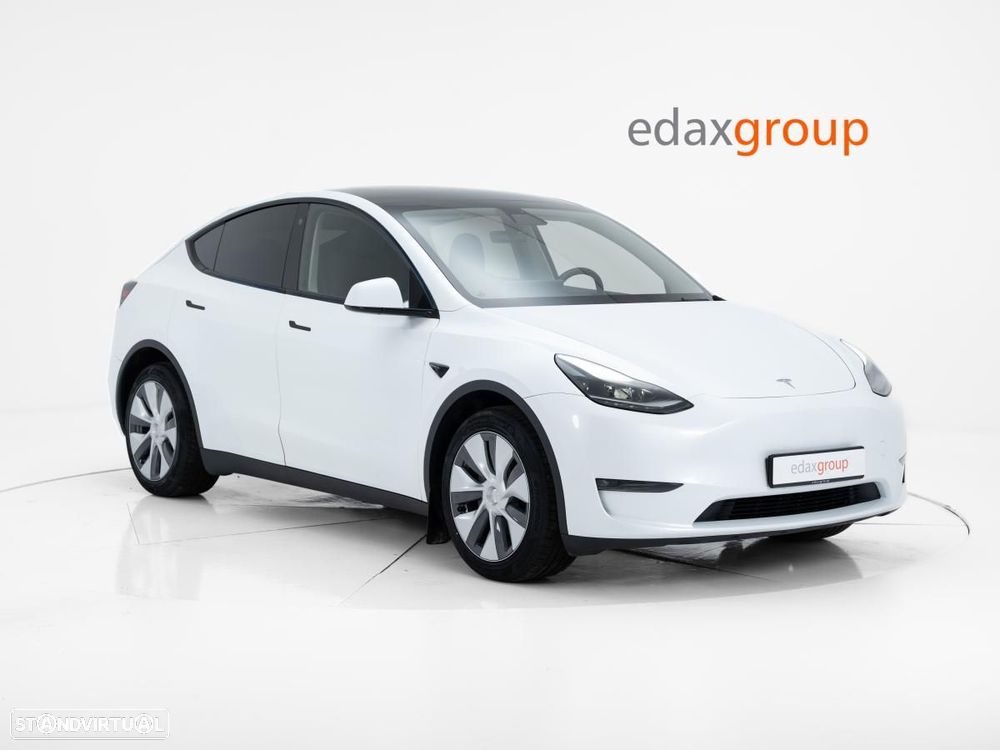 Tesla Model Y Long Range Dual Motor AWD - 2