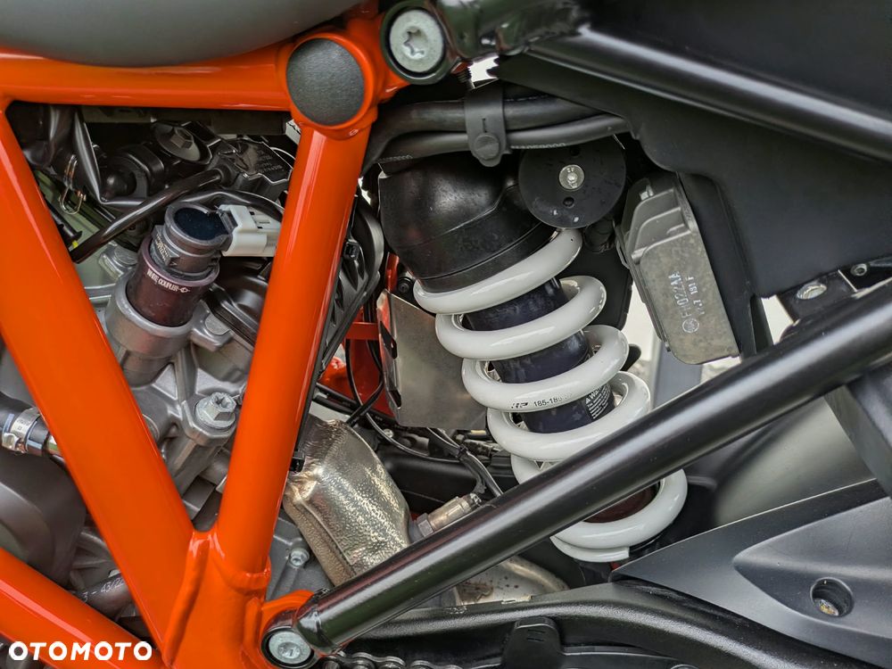 KTM Super Duke - 32