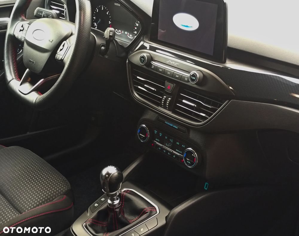 Ford Focus 2.0 EcoBlue ST-Line Business - 35