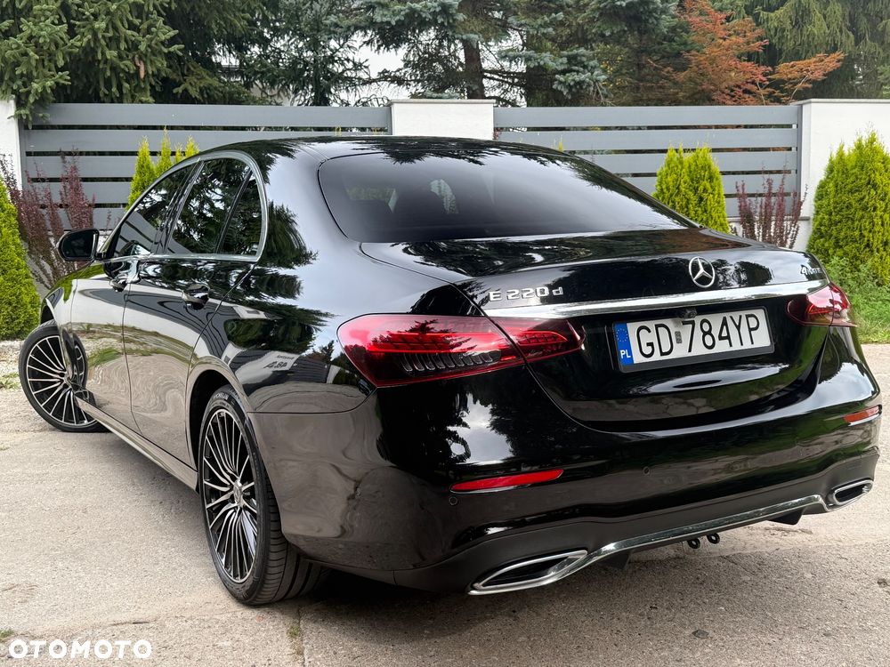 Mercedes-Benz Klasa E 220 d 4-Matic 9G-TRONIC - 3
