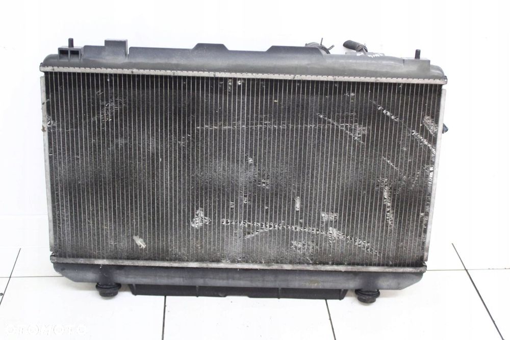 WENTYLATORY CHŁODNICA KOMPLET TOYOTA RAV4 II 2.0 D-4D - 3