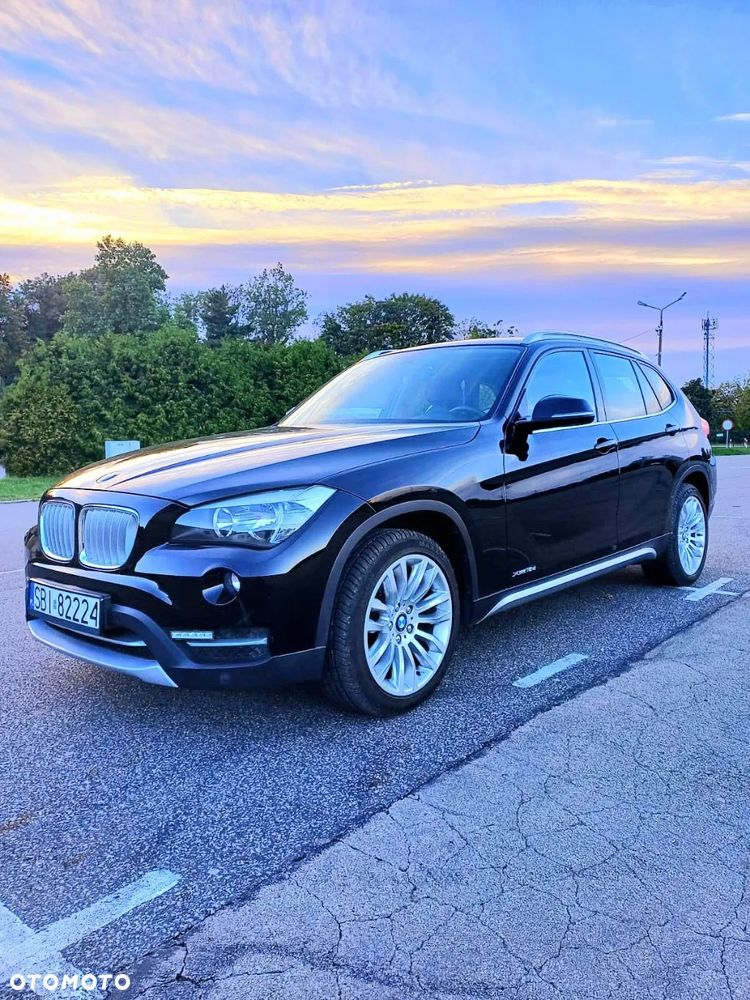 BMW X1 xDrive18d Sport Line - 1