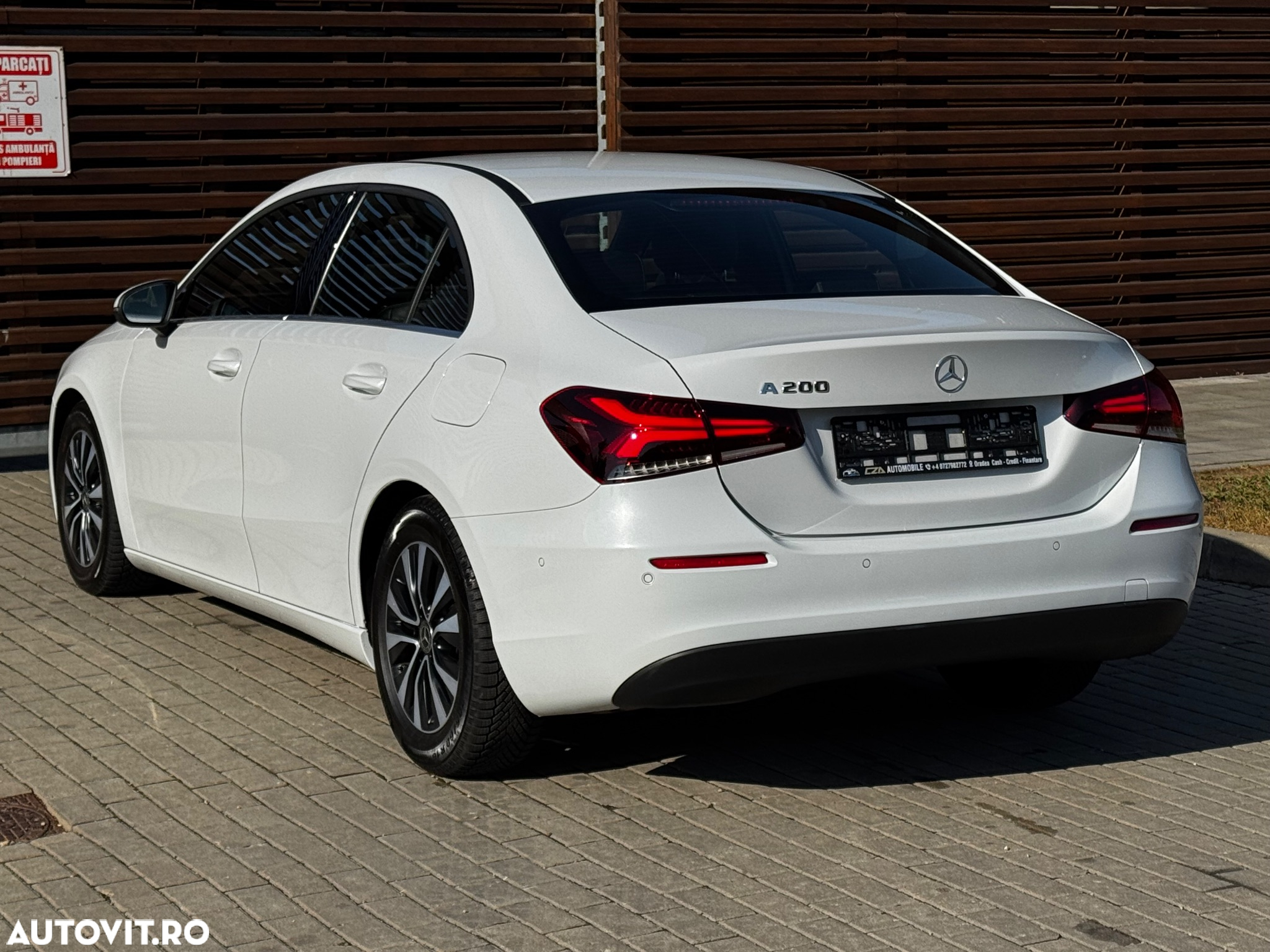 Mercedes-Benz A 200 7G-DCT Edition 2021 - 11