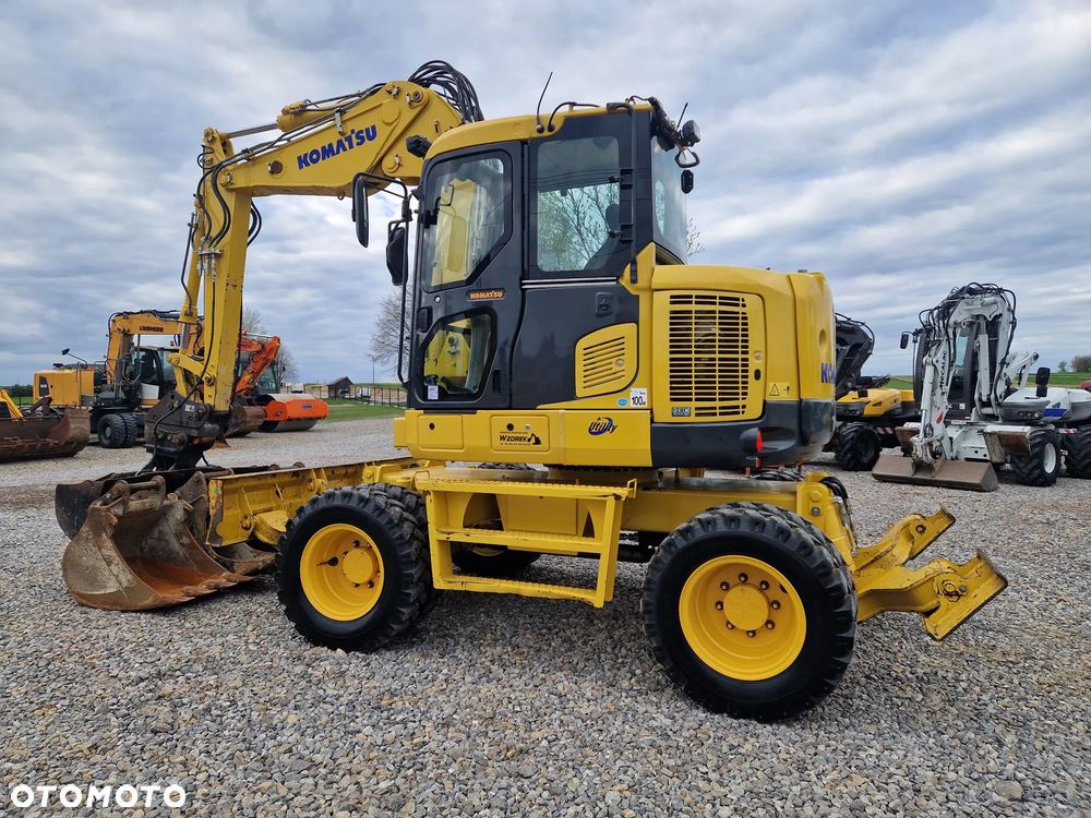 Komatsu PW118MR - 2