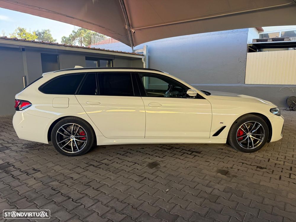 BMW 530 e Pack Desportivo M - 6