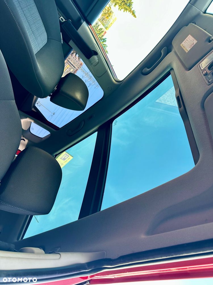 Kia Venga 1.4 CVVT Business Line - 24