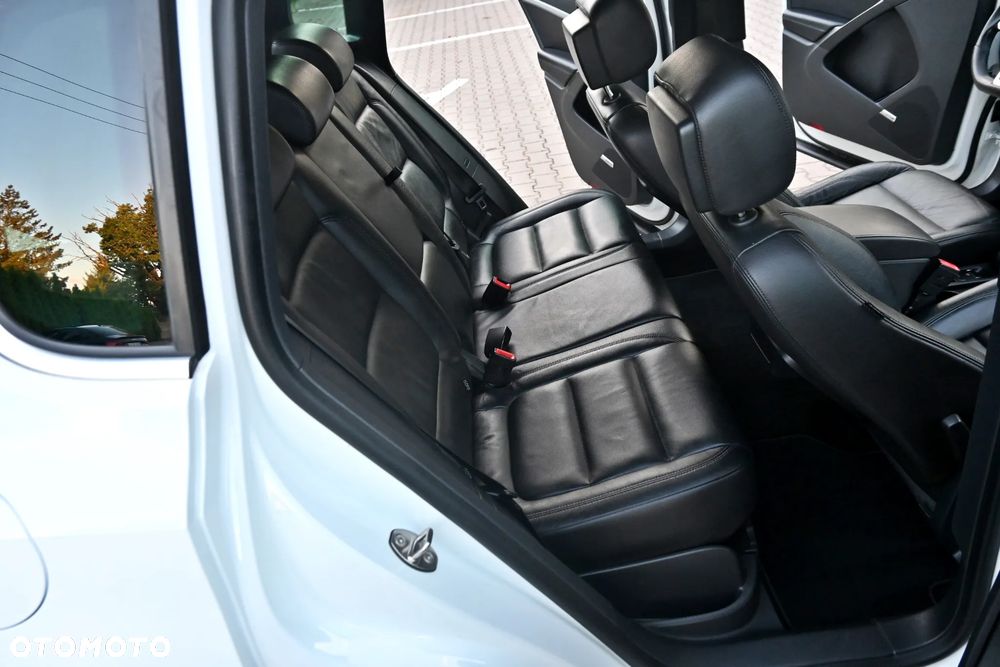Volkswagen Tiguan 2.0 TDI SCR 4MotION DSG R-Line - 29