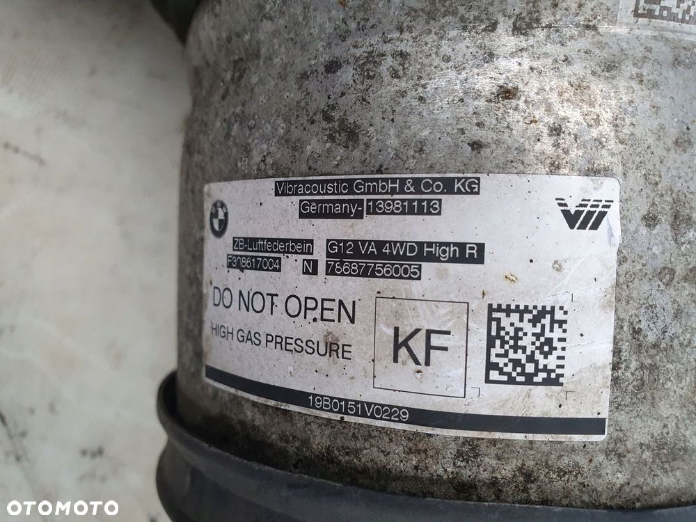 amortyzator prawy przód BMW 7 G11 3.0d - 6