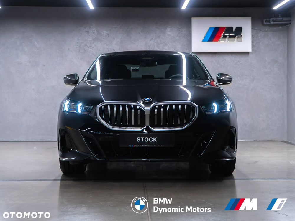 BMW Seria 5 520d xDrive - 2