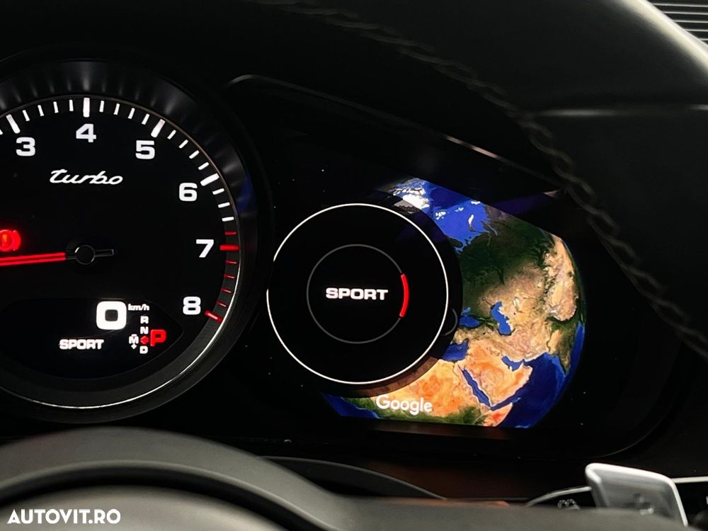 Porsche Cayenne Turbo - 36