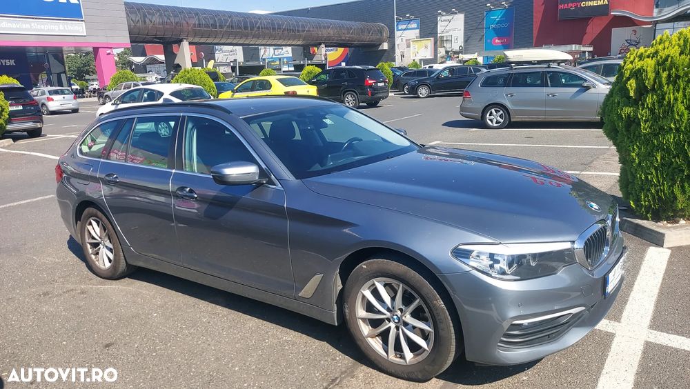 BMW Seria 5 520d xDrive Touring Aut. - 4