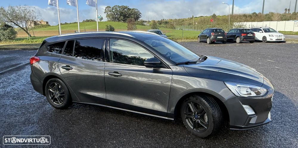 Ford Focus SW 1.5 TDCi EcoBlue Business - 3