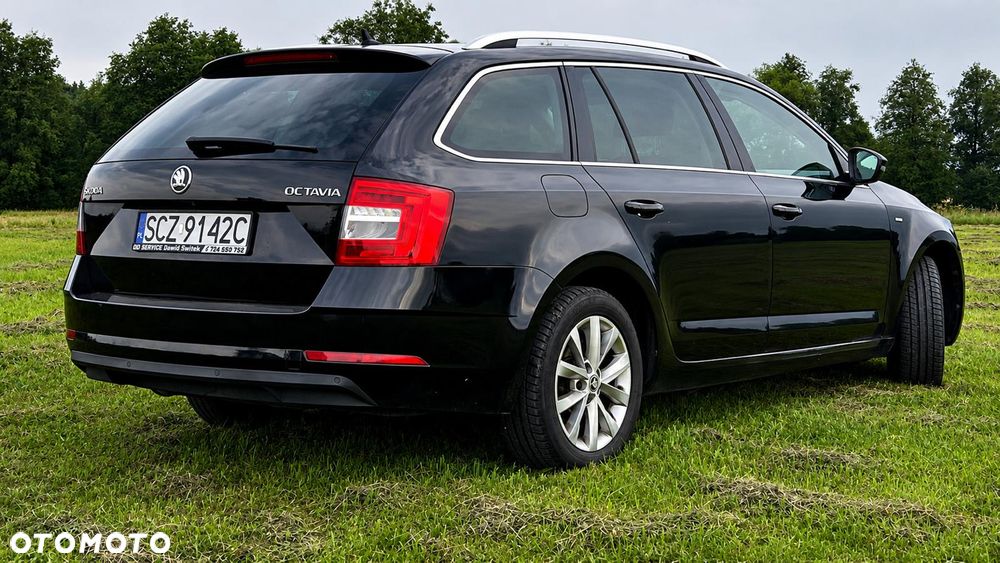 Skoda Octavia 2.0 TDI SCR Clever DSG - 3