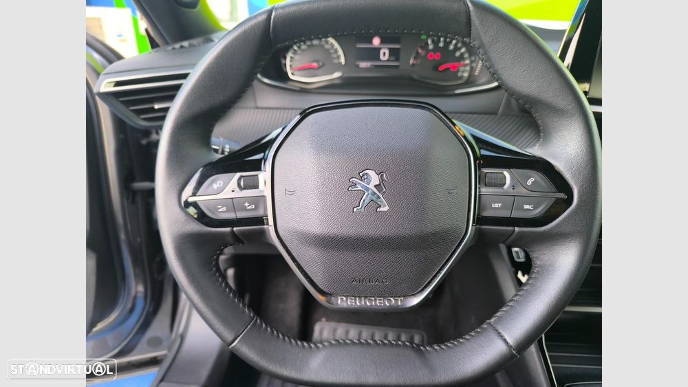 Peugeot 2008 1.2 PureTech Active - 8